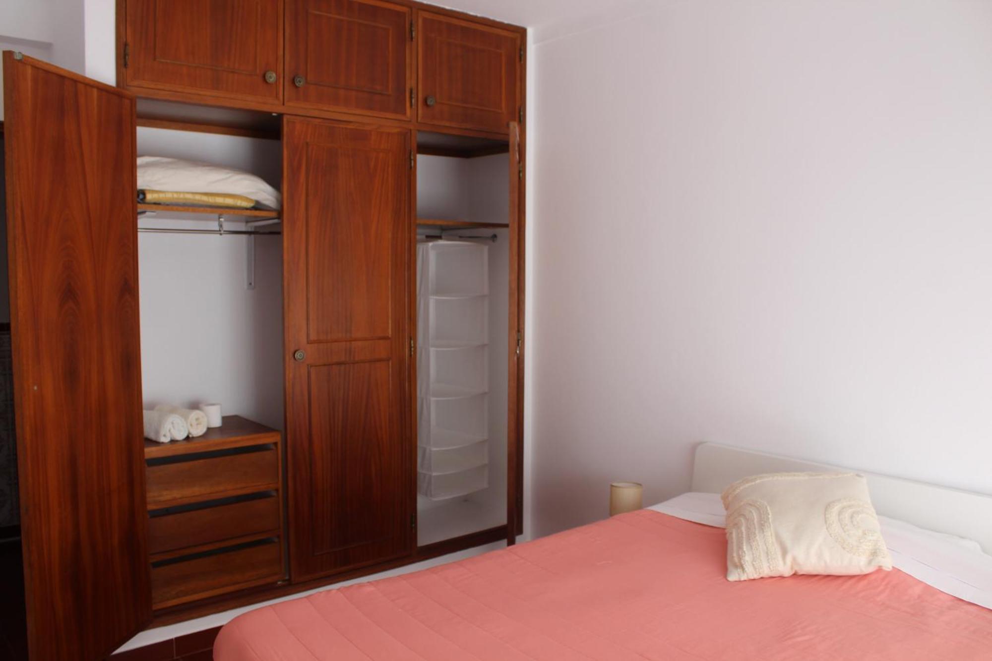 Felicidade Apartment
