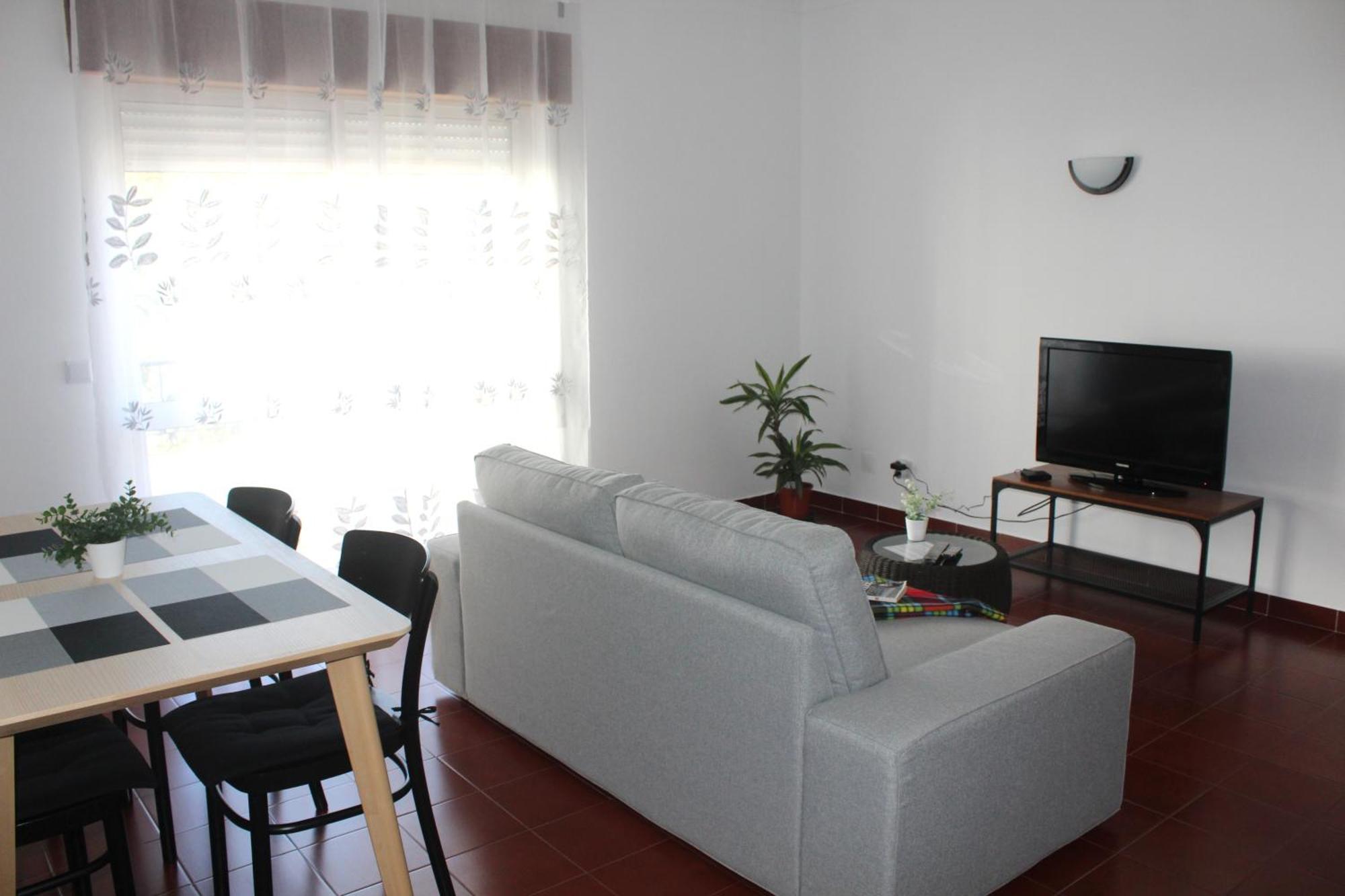 Felicidade Apartment *